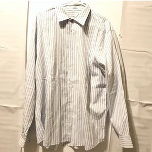 Men’s Calvin Klein dress shirt